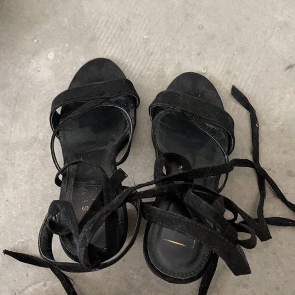 Black Strappy Sandal Heels - Picture 6 of 8